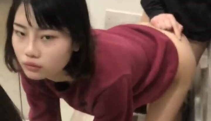 Cewek Ngewe di Fitting Room Viral Terbaru 4