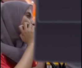 Cowo Nya Sangean Banget Lagi Makan Di Restoran Malah Di Buka